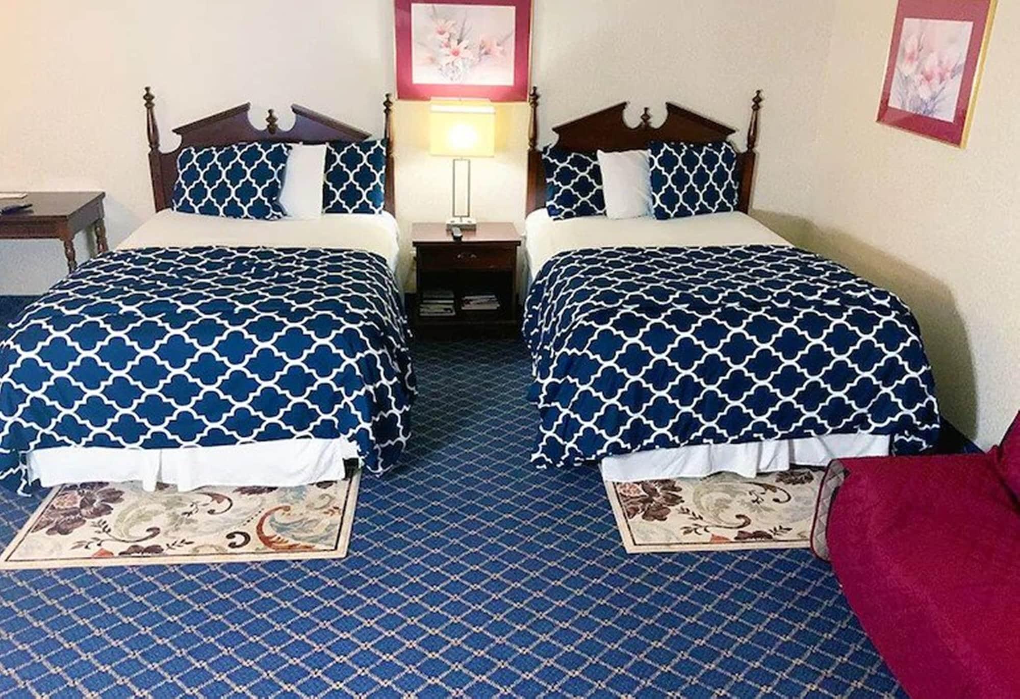 Regency Inn & Suites West Springfield Extérieur photo
